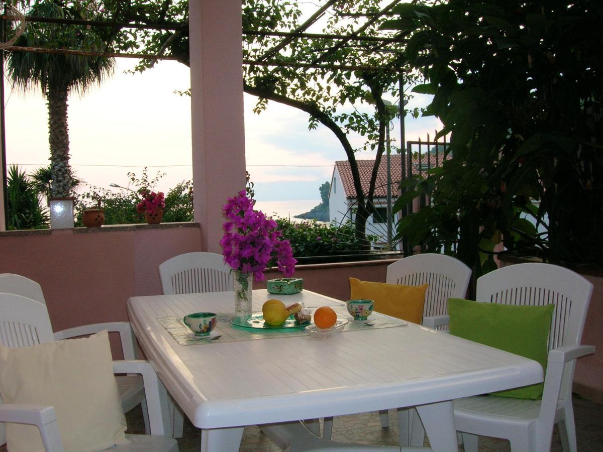 Comfortable Apartment In Maratea With Sea View 95 M² + Parking Exterior foto